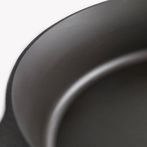 No.10 Cast Iron Skillet view 3